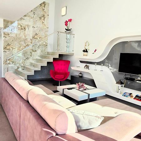 Villa Modern Design البوفيرا المظهر الخارجي الصورة